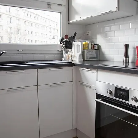 Superb Appt In The Batignolles District Апартаменты *